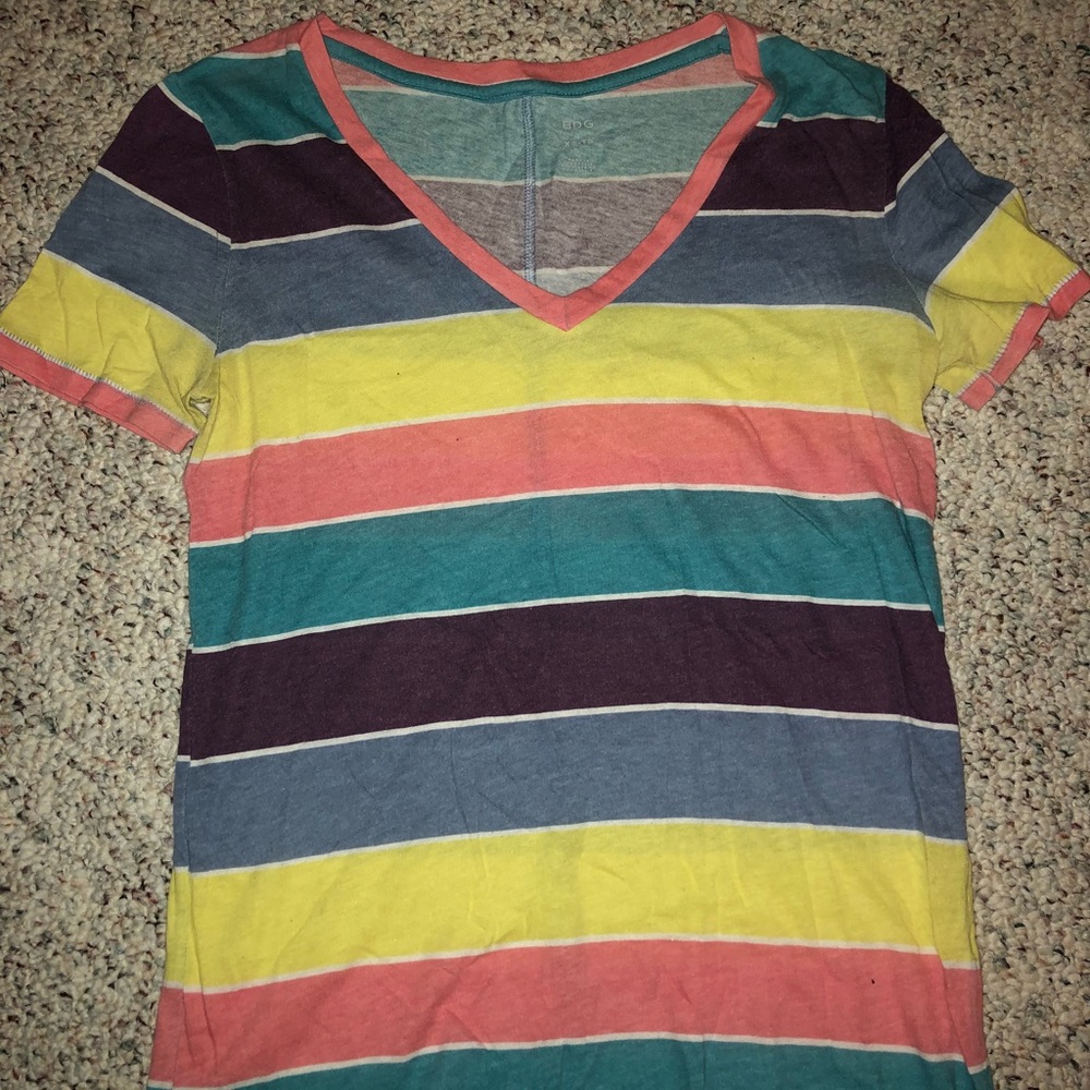 BDG color blocked v neck